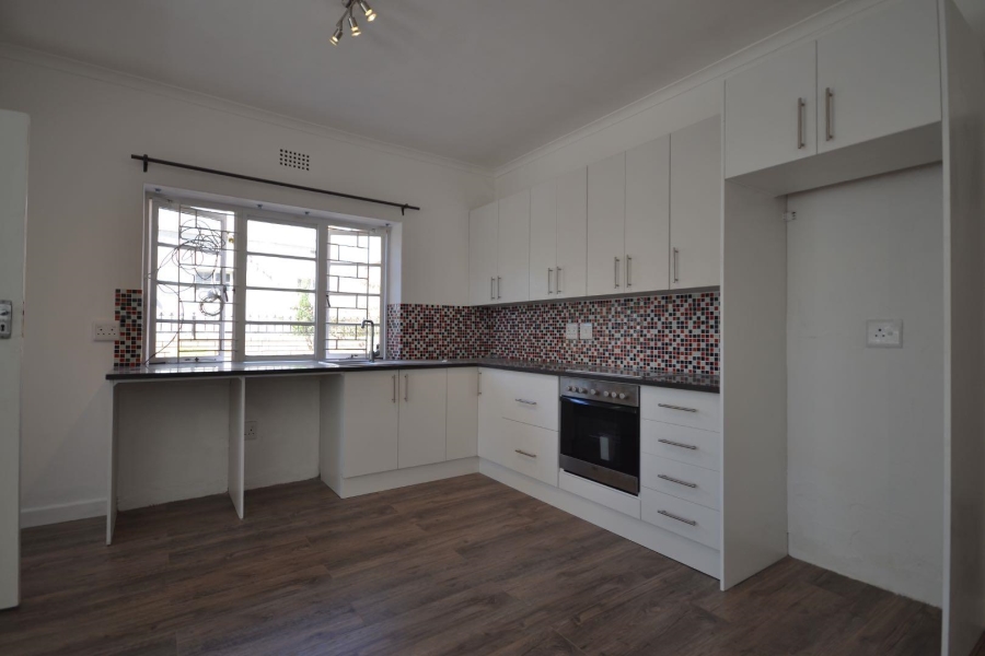 1 Bedroom Property for Sale in Sea Point Western Cape